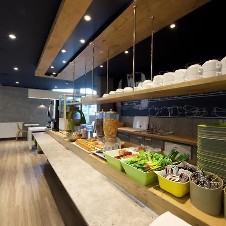 Hotel Ibis Budget Paul Les Dax 2*