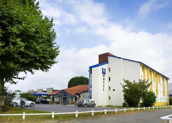 Отель Ibis Budget Paul Les Dax 2*