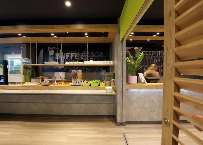 Отель Ibis Budget Paul Les Dax 2*